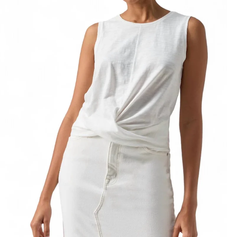 Twisted Front Tank Top In WhiteOutdoor hoodie