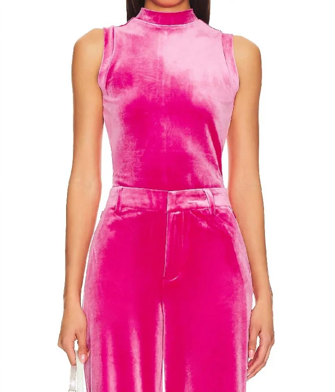 Velvet Tank Top In Love PotionHigh-visibility hoodie